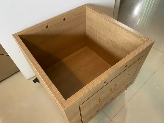 Caixote de brinquedo MDF