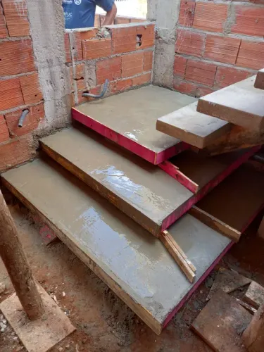 Escadas diferenciada whatsapp 19.99403.0512. 