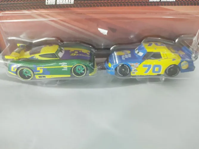 Kit 2 Carrinhos Disney Pixar Carros - Relâmpago McQueen