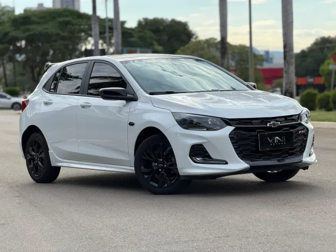 GM ONIX HATCH RS 1.0 TB Flex Aut. 2024