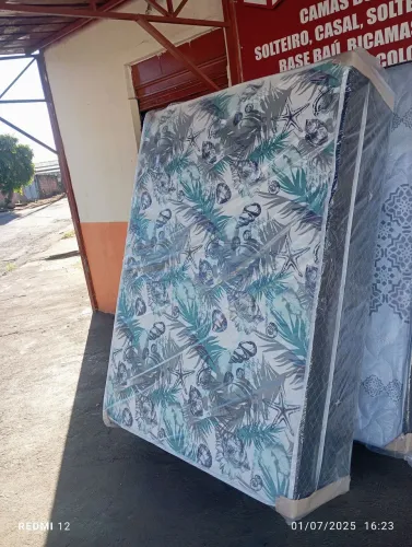 Camas box 320,00