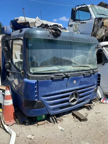 Cabine Mercedes Volvo Ford Cargo e outras