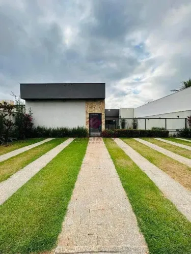 VENDE-SE CASA EM CONDOMÍNIO, EM RIFAINA