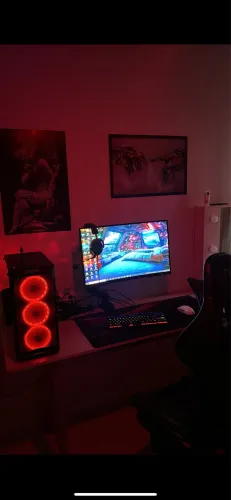 Pc Gamer completo- i7 14700KF/RTX4060/Monitor curvo 27?/Perifericos gamers