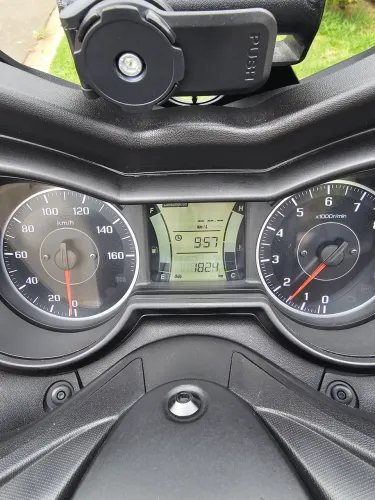 Vendo Yamaha Xmax 250 abs 2024