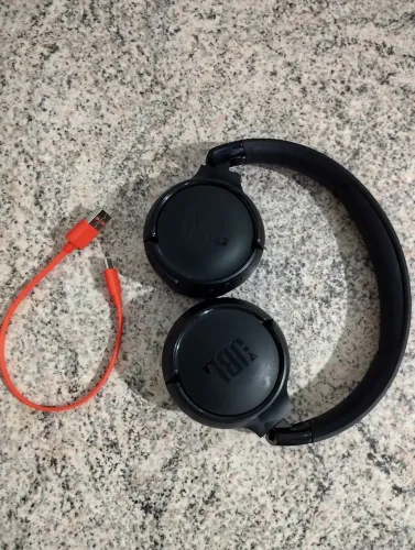 Fone bluetooth JBL original Tune 520bt