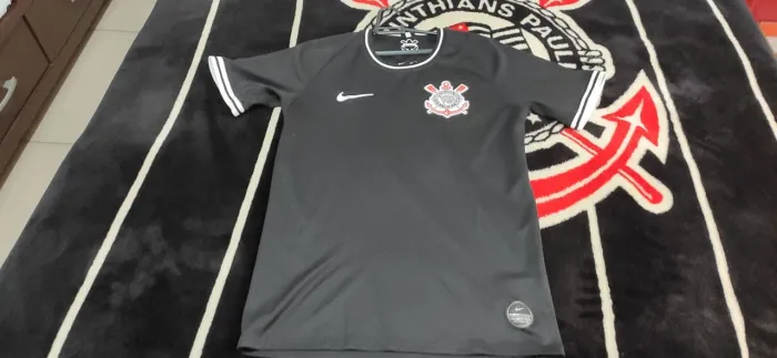 Camisa do Corinthians homenagem a Gaviões