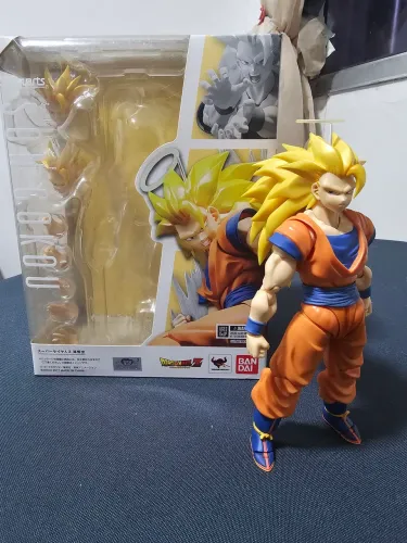 Goku ssj3 sh figuarts bandai