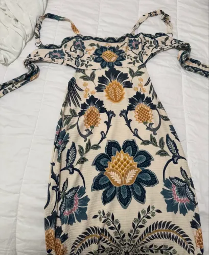 Vestido canelado Farm
