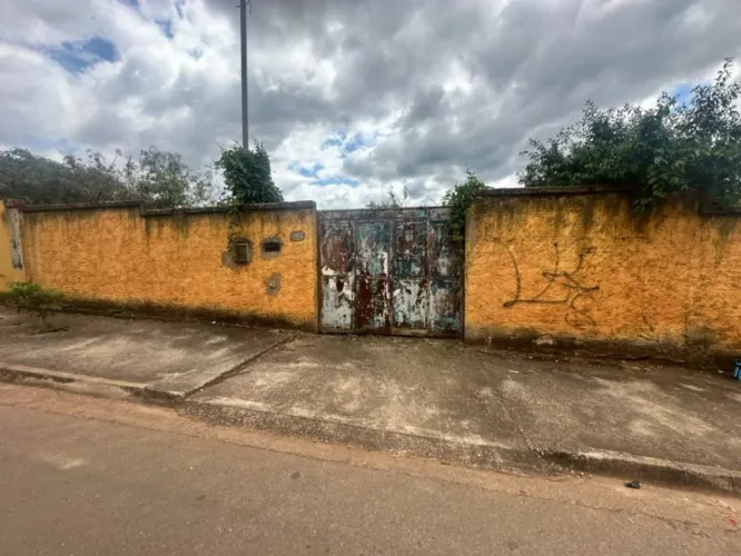 Lote / Terreno à venda em Mateus Leme