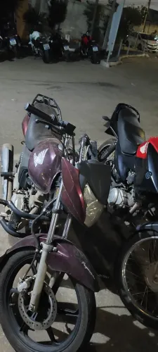 Vendo moto Titan 150 