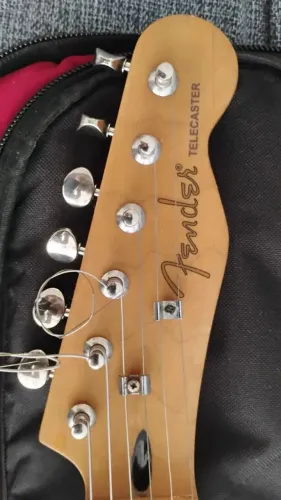 Fender Telecaster (Captação Lolar 52, Push-Push, Trava, ponte latão, Cópia de Luthier)