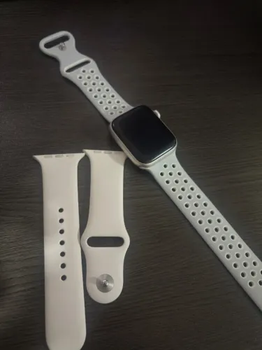 Apple Watch SE 3 44mm - Bateria 100% - Excelente Funcionamento