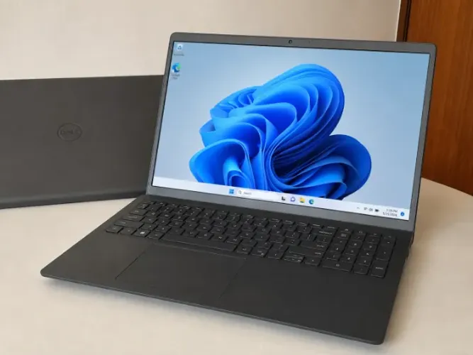 Dell Inspiron 15 3511 i5 11ª Geração | 16GB RAM | SSD 512GB