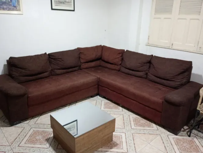 Sofá de canto lindo super novo. Brinde cadeira de balanço infantil. 