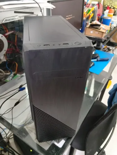 CPU i3 8 Memoria