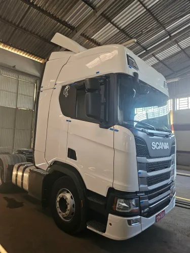 Scania R450 6x2 Highline 