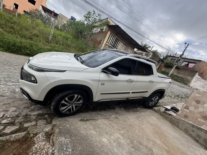 Fiat Toro Volcano 2.0 16V 4X4 TB Diesel Aut. 2018