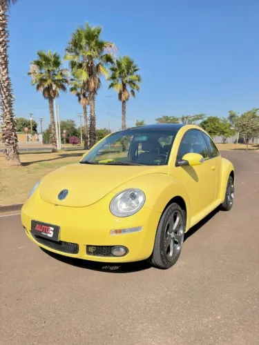 Volkswagen New Beetle 2.0 MI Mec./aut. 2008