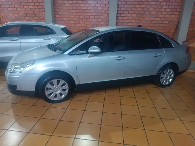 Citroen C4 Pallas GLX 2.0/2.0 Flex 16V Mec. 2013