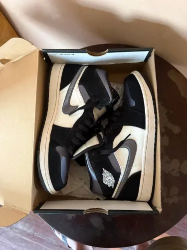 Air Jordan 1 Mid Satin Grey Toe TAM:40