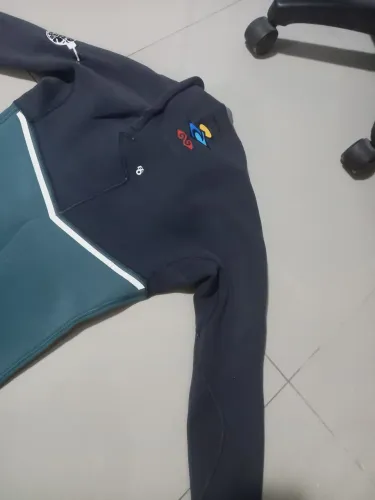 Roupa de borracha  rip curl ebomb6