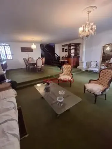 Sobrado para venda com 560 m² e 4 quartos em Jardim América, Bauru - SP