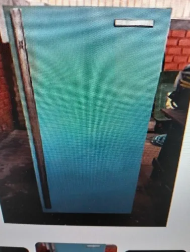Alguém tem uma igual pra vender geladeira Consul