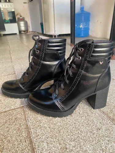 Bota feminina preta tam38/39