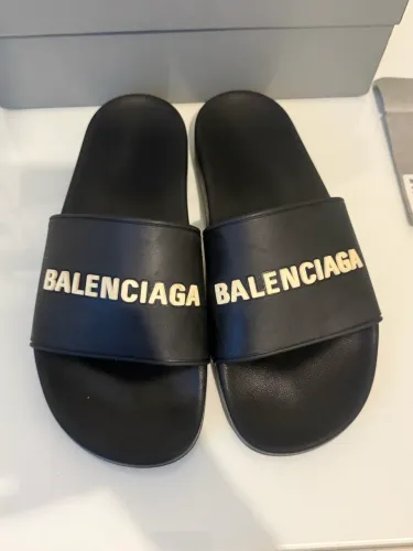 Chinelo Balenciaga Original
