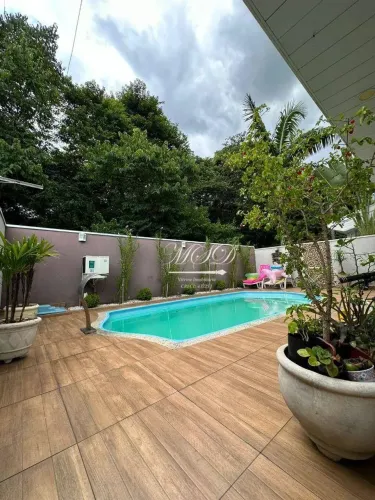Sobrado com 3 dormitórios à venda, 195 m² por R$ 1.390.000,00 - Condomínio Crystal Park - 