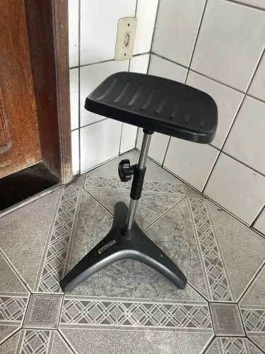 Tripé para pedicure