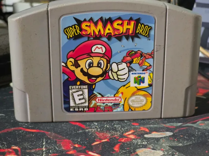 Super Smash Bros., Nintendo 64, jogo Original e Relabel na frente