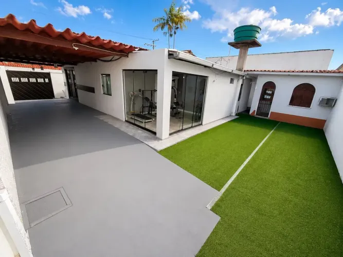 CASA ALUGUEL/VENDA  CJ AJURICABA - COM 4 VAGAS, BANHEIRA E MUITA TECNOLOGIA
