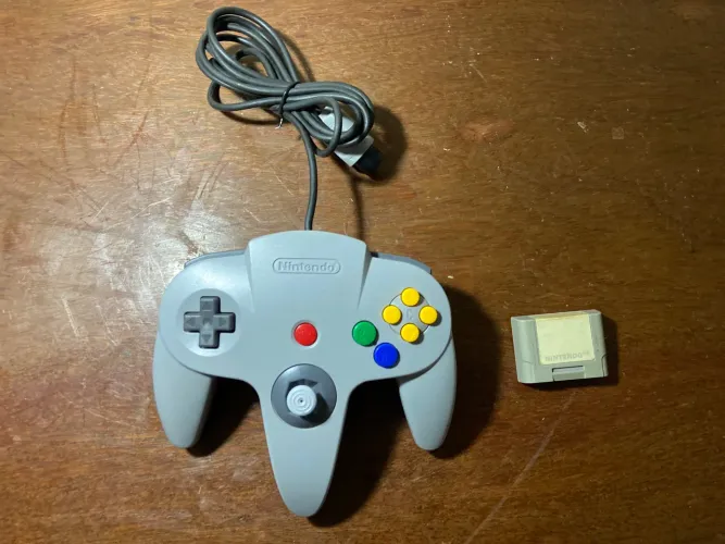 Controle Nintendo 64 Original + Memory Card (Controller Pak)