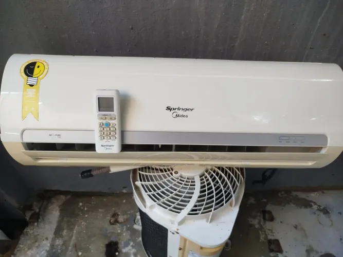 Ar condicionado midea