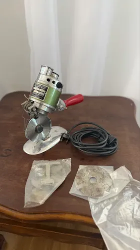 Máquina de corte tecido RGT 3.5 pol 350w