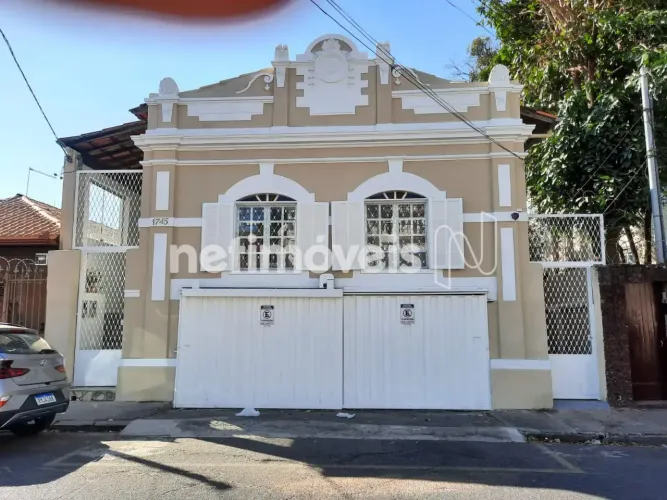 CASA COM DUPLA APTIDÃO