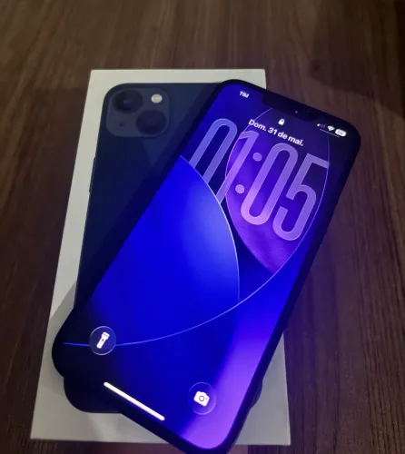 iPhone 13 azul