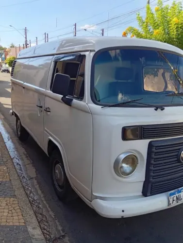 Volkswagen Kombi Furgão 1.4 MI Total Flex 8V 2014