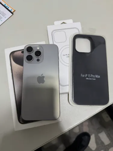 iPhone 15 pro max