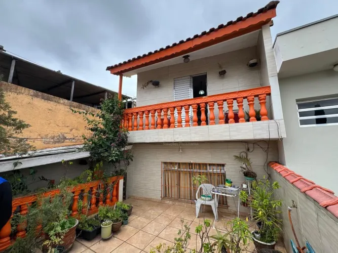 Sobrado para Venda em São Paulo, Vila Matilde, 3 dormitórios, 2 banheiros, 1 vaga
