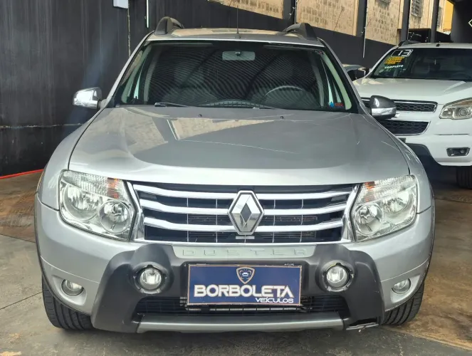 Renault Duster Dynamique 2.0 Hi-flex 16V Aut. 2014
