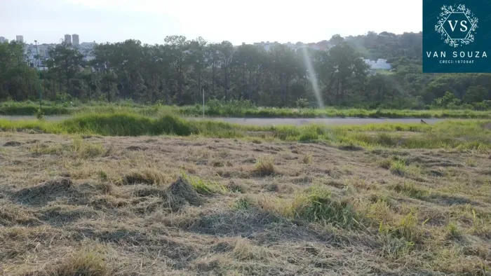Lote 300 metros condomínio casa do lago em Indaiatuba