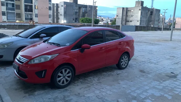Ford Fiesta Sedan SE 1.6 16V Flex 4P 2012