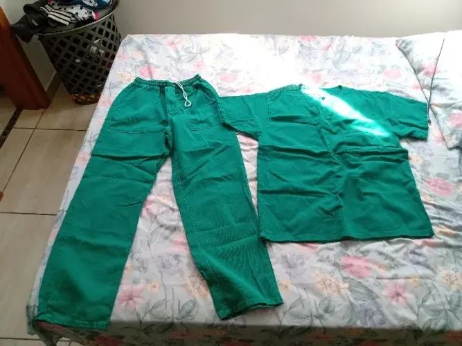 Scrub/pijama verde cirúrgico