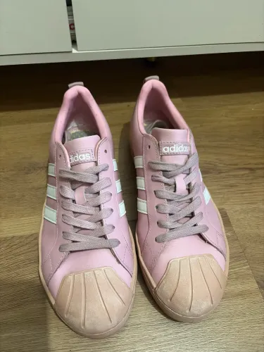 Tênis Adidas Super Star n37