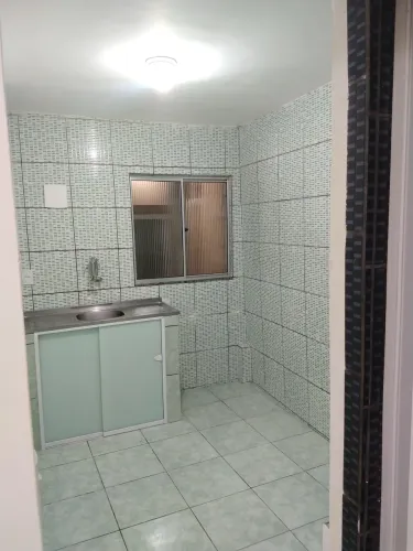 Alugo kitnet na comunidade 