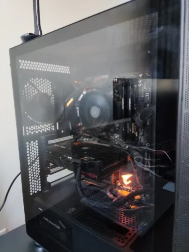 PC GAMER RYZEN 5 5600 RADEON RX 6600