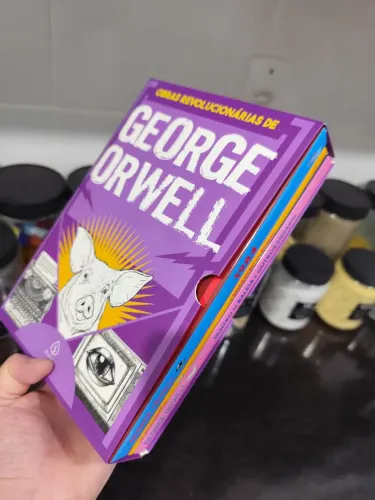 Box George Orwell